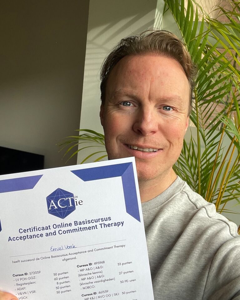 Instagram post from emielvork_coaching. This post is in position 8.